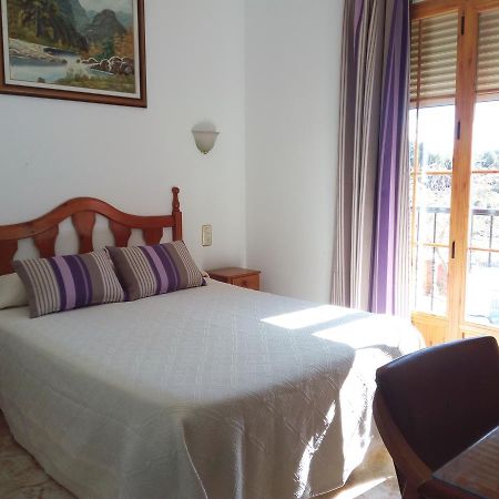 Hostal Rural Montual Los Banos  Ngoại thất bức ảnh