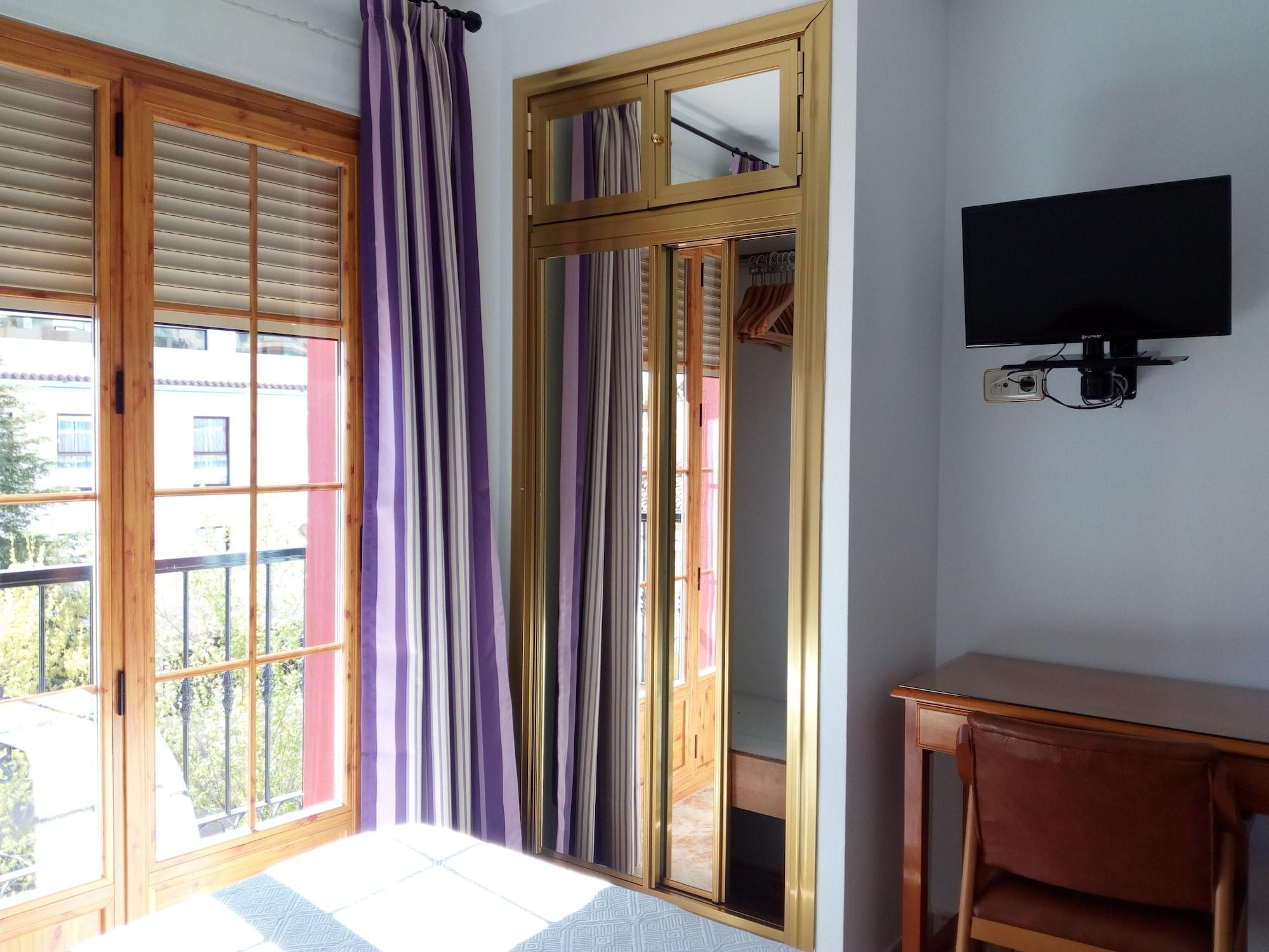 Hostal Rural Montual Los Banos  Ngoại thất bức ảnh